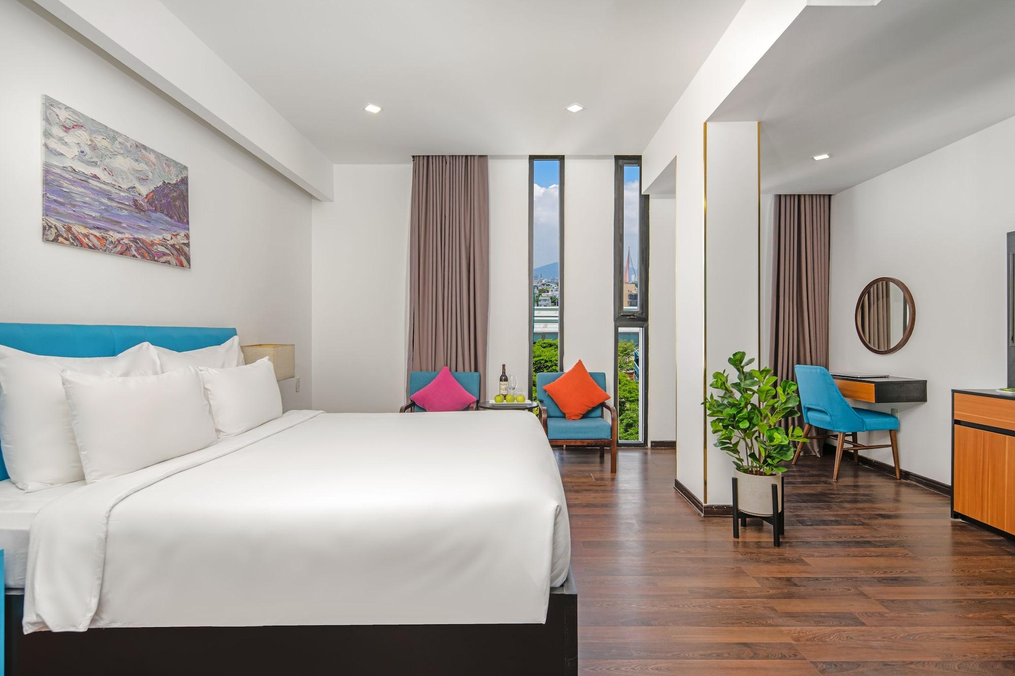 Platinum Danang Hotel Exterior photo