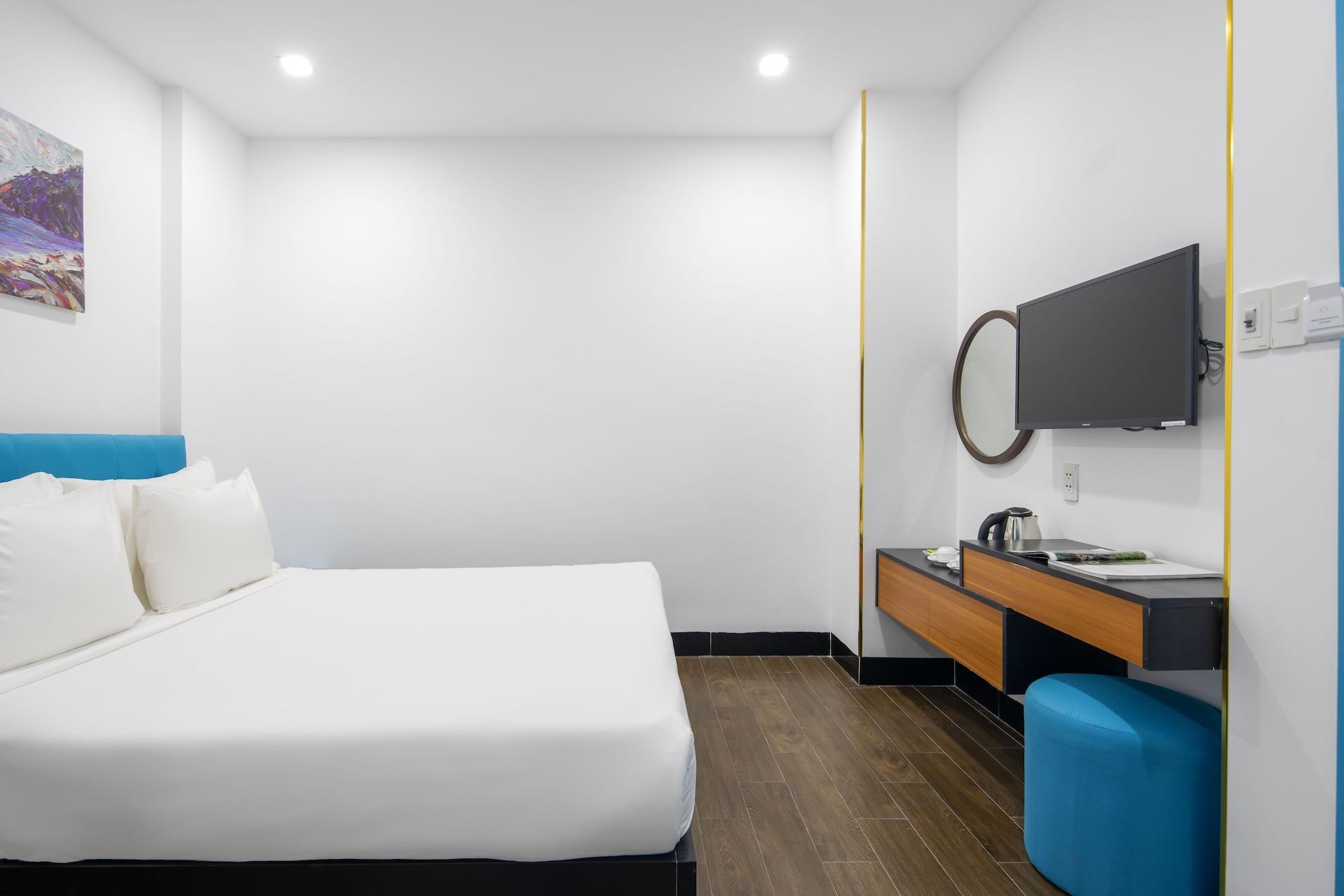 Platinum Danang Hotel Exterior photo