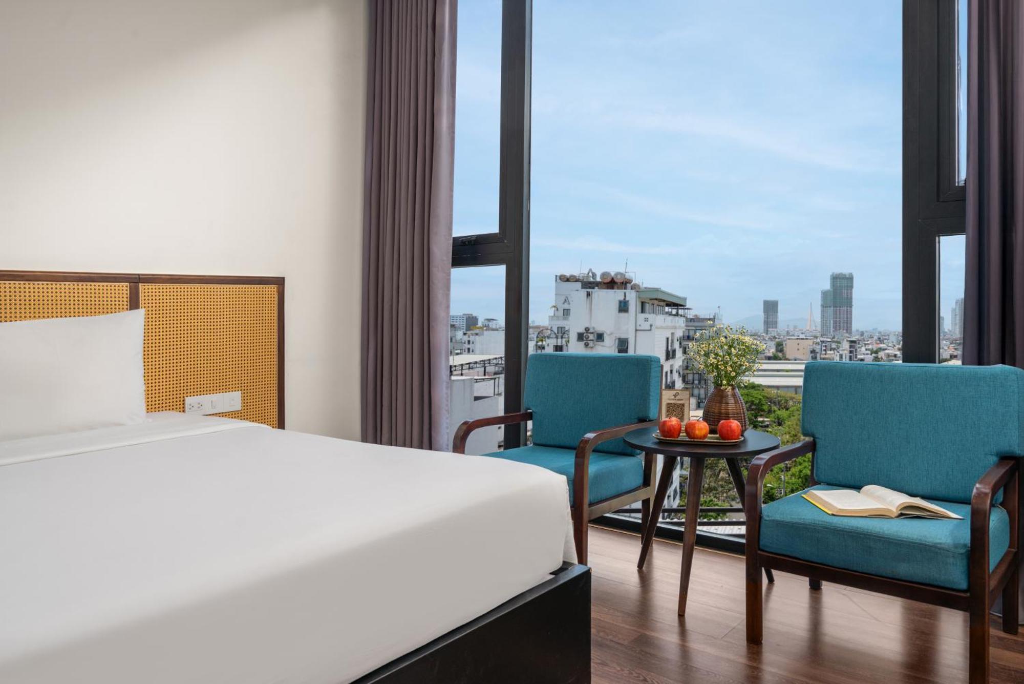 Platinum Danang Hotel Exterior photo