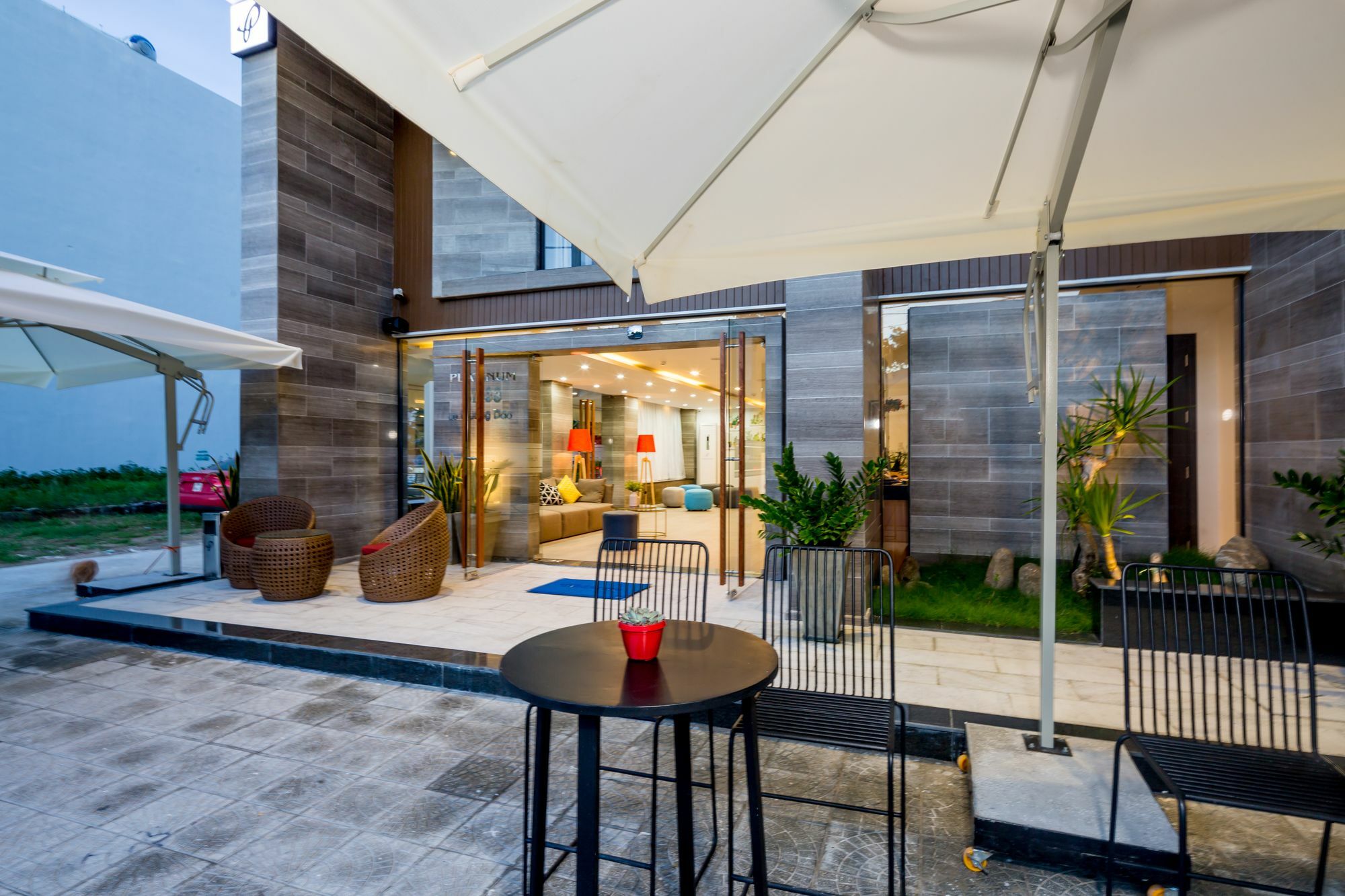 Platinum Danang Hotel Exterior photo