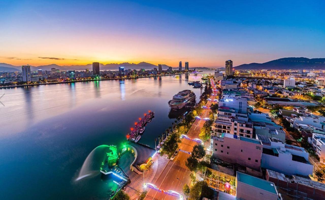 Platinum Danang Hotel Exterior photo