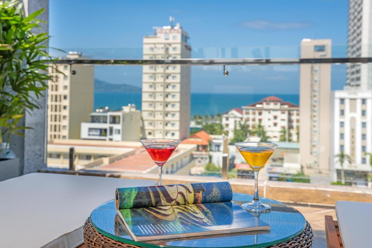 Platinum Danang Hotel Exterior photo